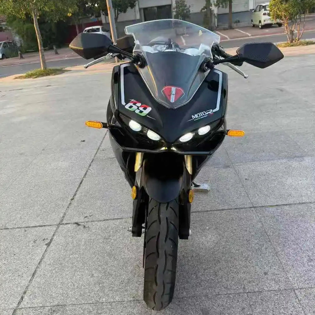 High-Performance CF Special Edition 150/125 CC Sportbikes Motorcycle with Gasoline Fuel From Guanggong China